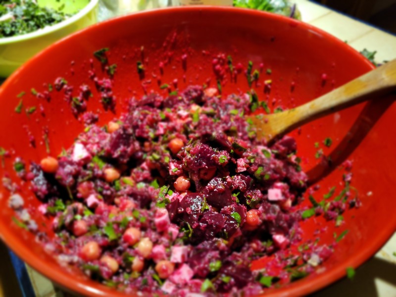 Salade de quinoa aux betteraves rôties